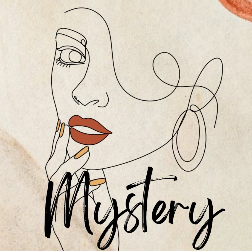 Mystery Girly Box (Beauty, Jewelry, Accesory Mix)